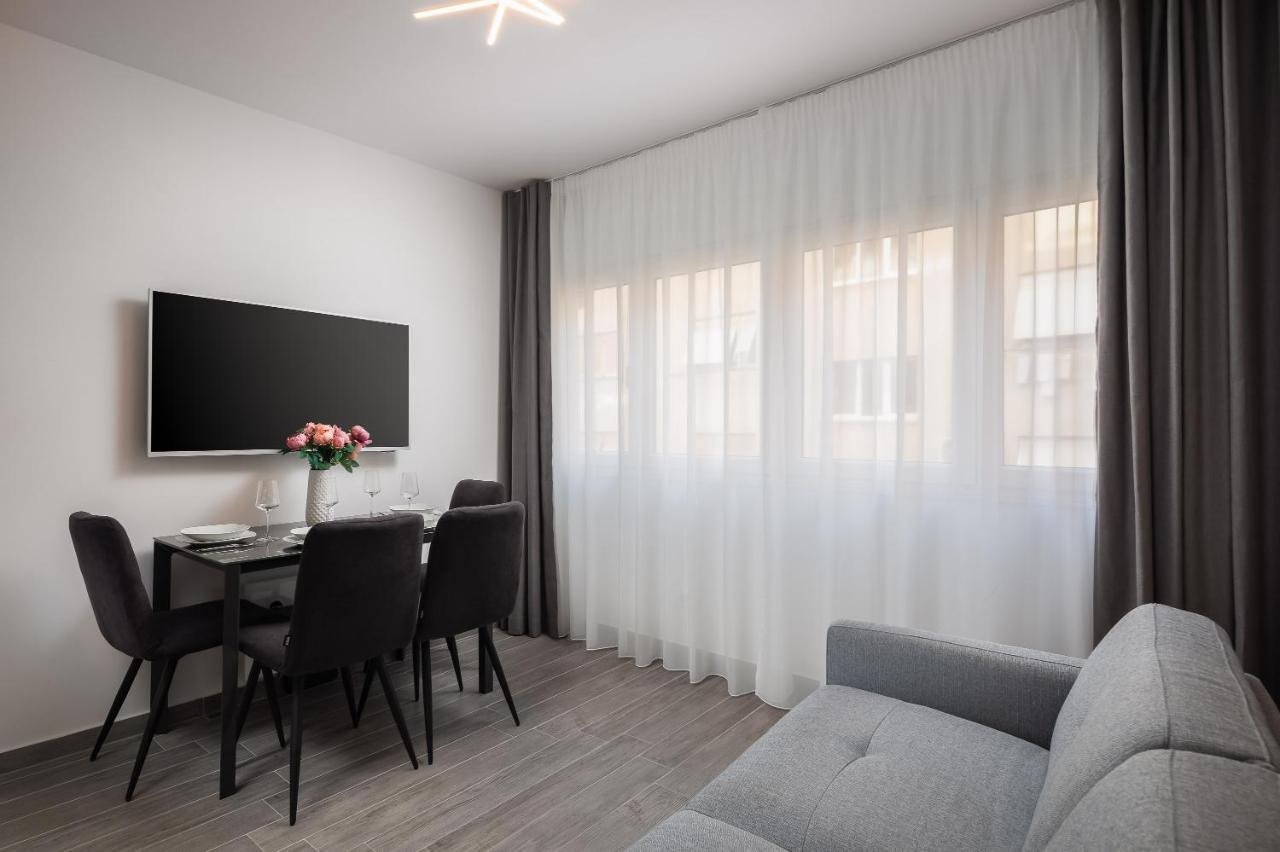 Luxury Studios & Room Five Split Exterior foto